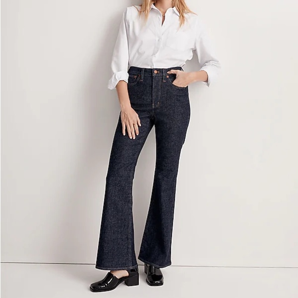 Madewell the Perfect Vintage Flare Jean in Wrenford Wash size 23P dark denim